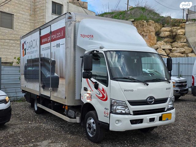 מודעת רכב טויוטה