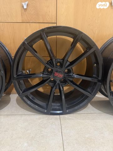 feedItemObj.data.row_1