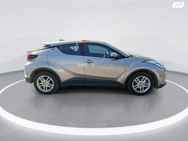 טויוטה C-HR