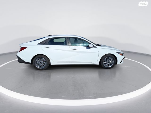 יונדאי אלנטרה