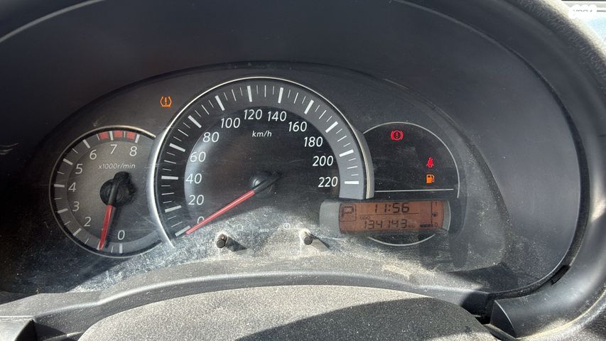 מודעת רכב ניסאן מיקרה