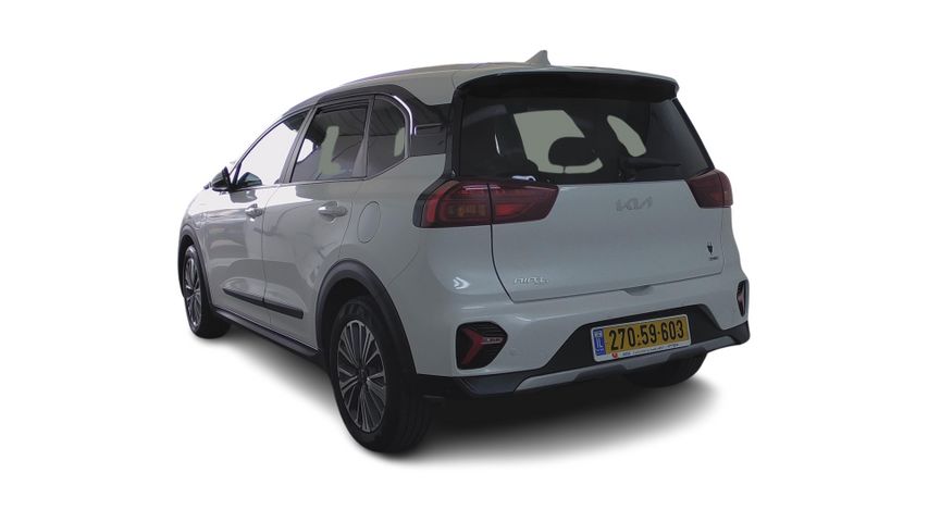 קיה נירו פלוס