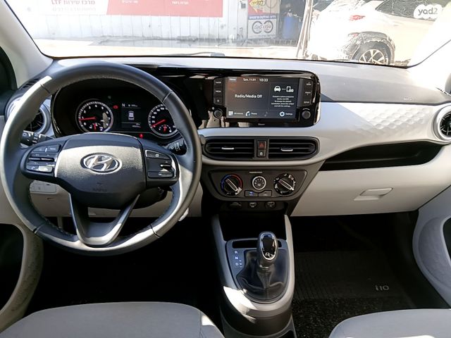 יונדאי i10