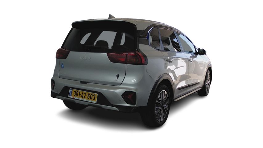 קיה נירו פלוס