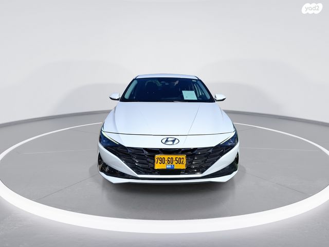 יונדאי אלנטרה