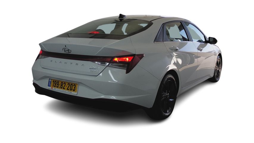 יונדאי אלנטרה