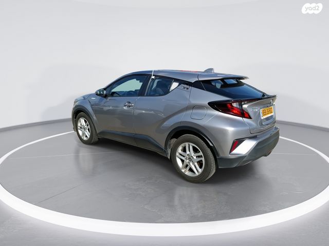 טויוטה C-HR