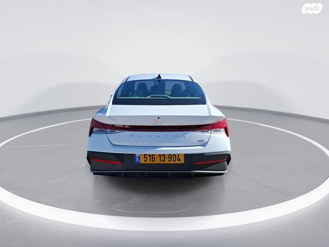 יונדאי אלנטרה