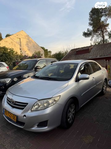 טויוטה קורולה