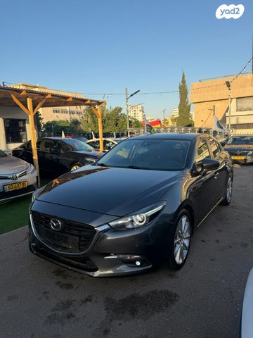 מודעת רכב מאזדה 3