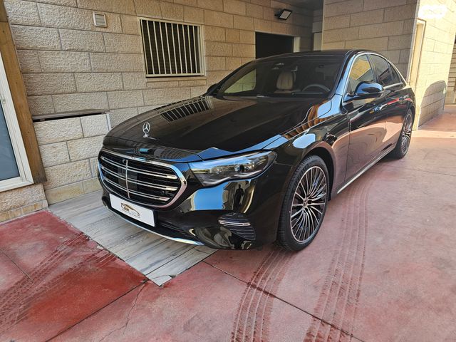 מודעת רכב מרצדס-בנץ E-class