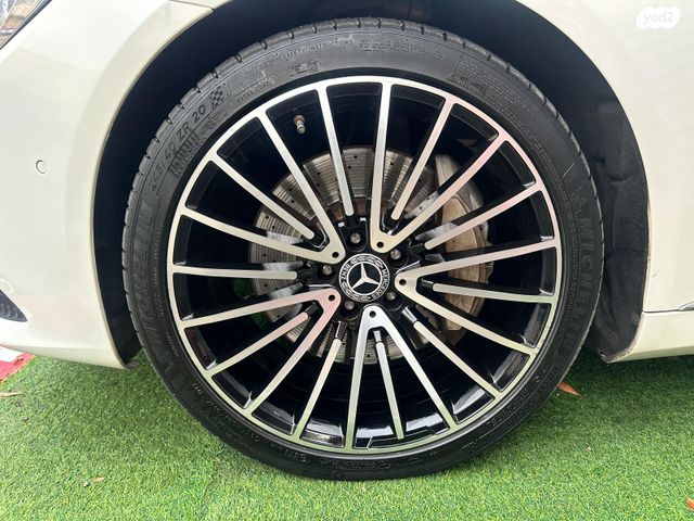 מרצדס-בנץ S-class