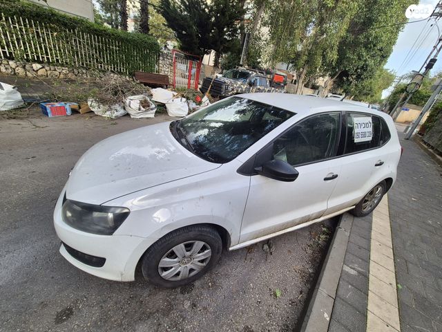 פולקסווגן פולו 