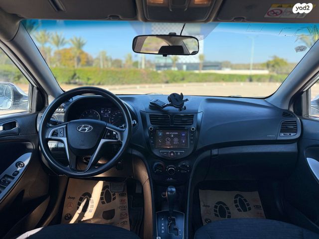 יונדאי אקסנט i25