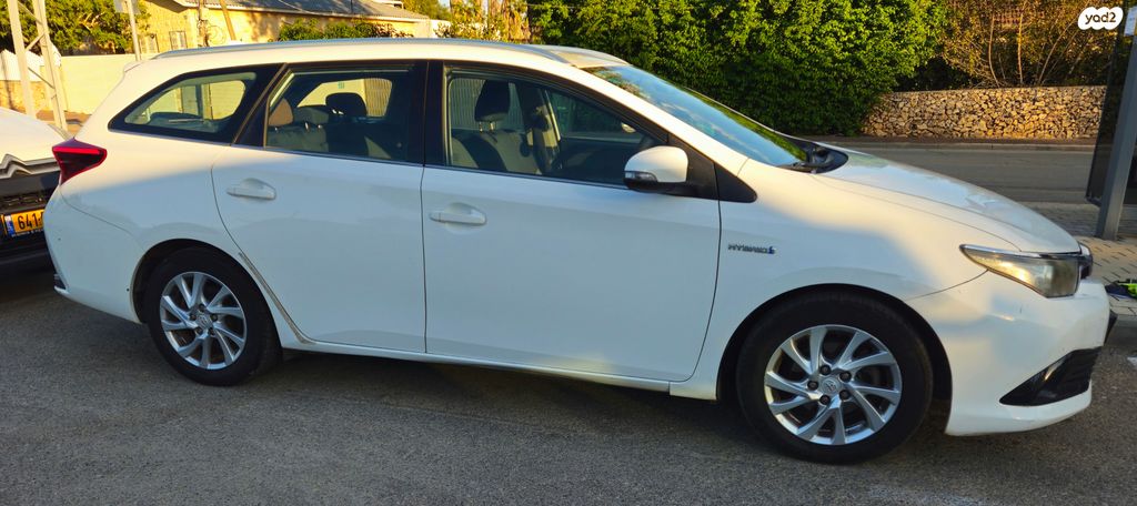 טויוטה אוריס