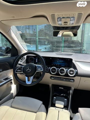 מרצדס-בנץ EQA