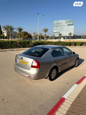 סקודה אוקטביה