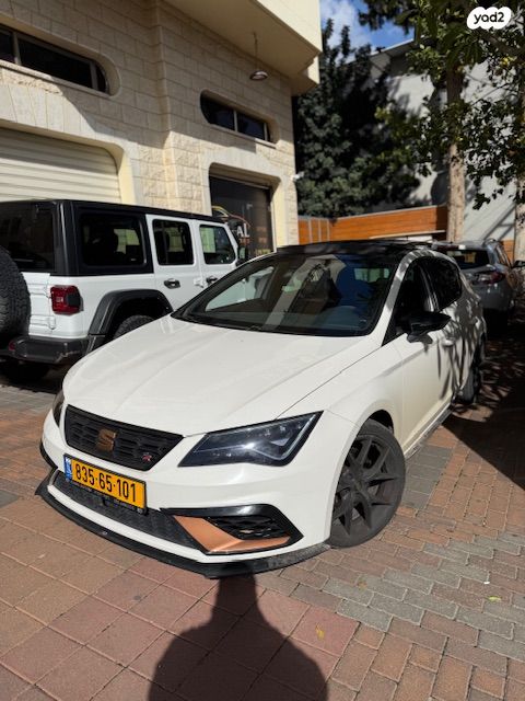 מודעת רכב סיאט לאון