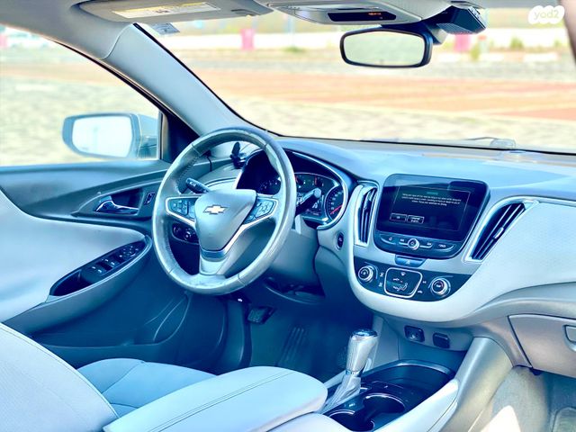 שברולט מאליבו