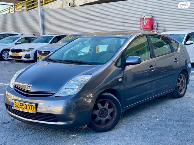 מודעת רכב טויוטה פריוס