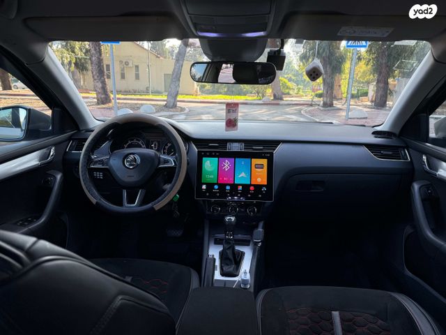 סקודה אוקטביה