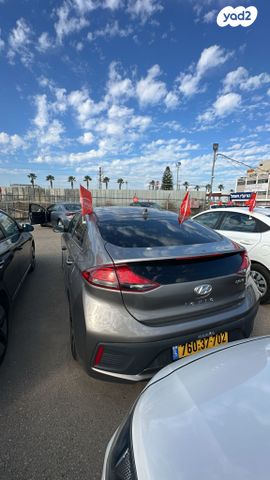 יונדאי איוניק