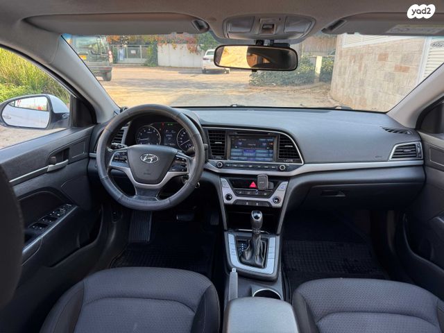 יונדאי אלנטרה