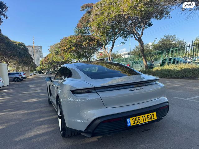 פורשה טייקן