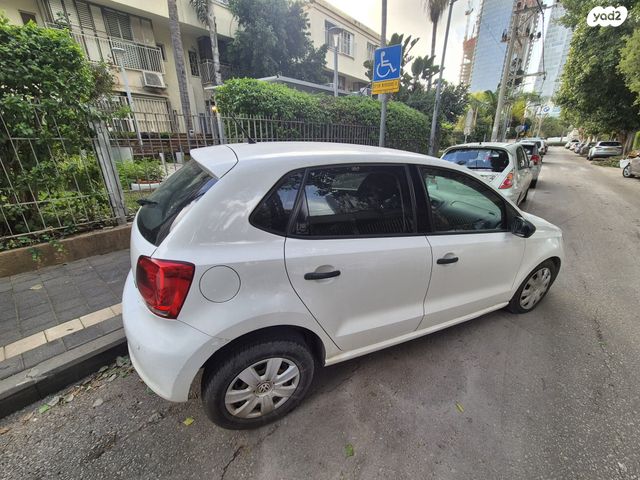 פולקסווגן פולו 