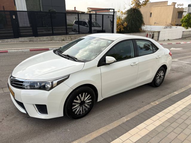 מודעת רכב טויוטה קורולה