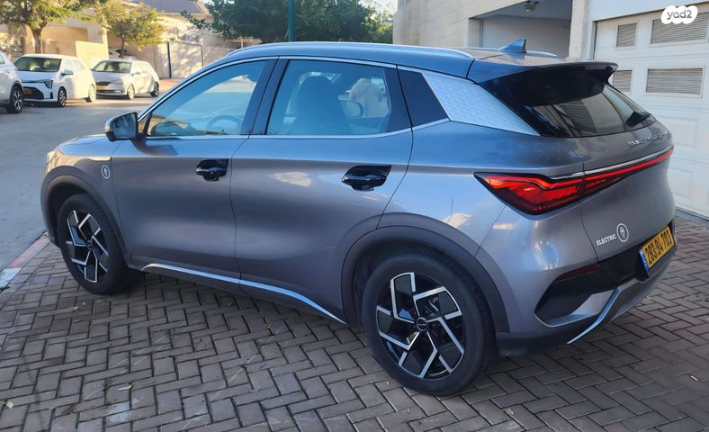 בי.ווי.די אטו 3