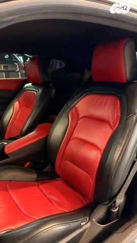 שברולט קאמארו