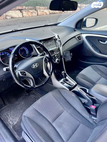 יונדאי i30