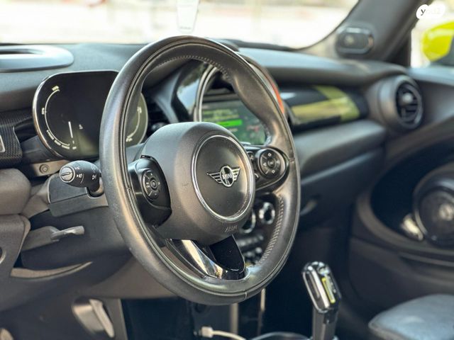 מיני קופר SE (חשמלית)