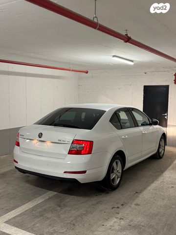 סקודה אוקטביה