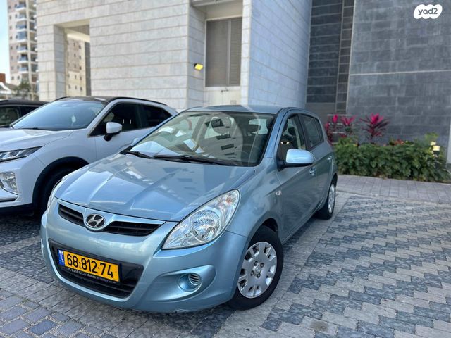 מודעת רכב יונדאי i20