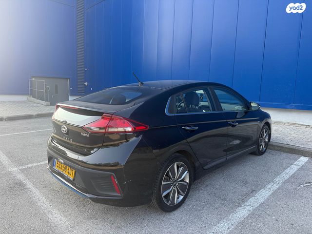 יונדאי איוניק