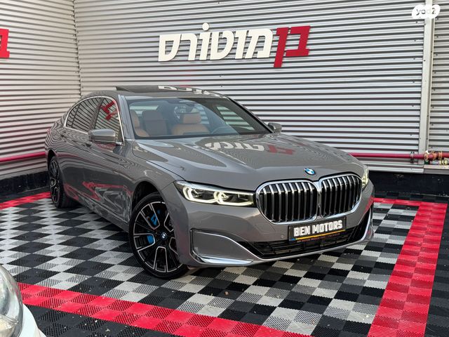 מודעת רכב ב מ וו סדרה 7