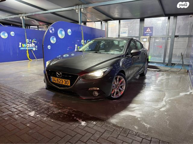 מודעת רכב מאזדה 3