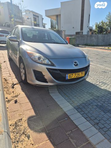 מודעת רכב מאזדה 3