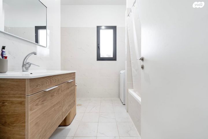 דירה, אורלנסקי 36, מחנה יהודה, פתח תקווה