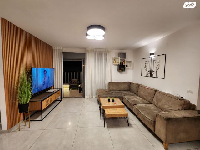 דירה, רב אלוף משה לוי 12, פסגת זאב, ירושלים