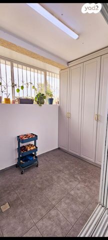 דירת גן, קרן היסוד 26, רובע ד', אשדוד