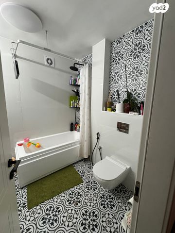 דירה, קרן היסוד 36, רובע ד', אשדוד