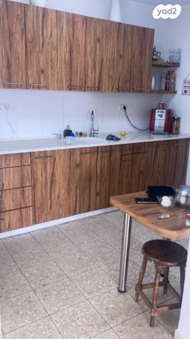 דירה, שמשון הגיבור 16, המרכז האזרחי, רמלה