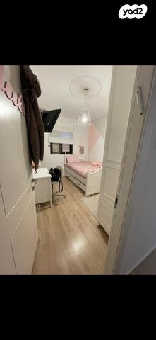 דירה, אריה בן אליעזר 12, רמז, מערב ותיק, ראשון לציון