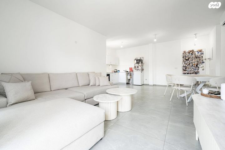 דירה, אורלנסקי 36, מחנה יהודה, פתח תקווה