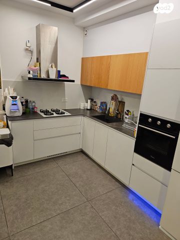 דירה, מעפילי אגוז 66, נווה חן, תל אביב יפו