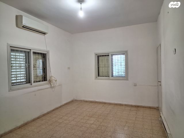 בית פרטי/ קוטג', הגר"א 33, רמת חן ובן ציון, נתניה