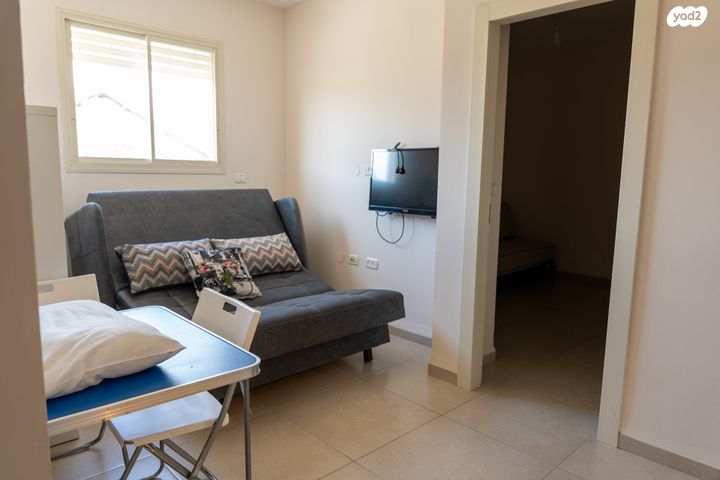 דו משפחתי, תלתן 5, שאר העיר, כפר תבור